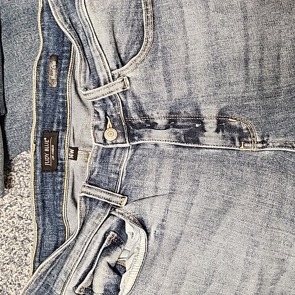Judy Blue 14W boot cut